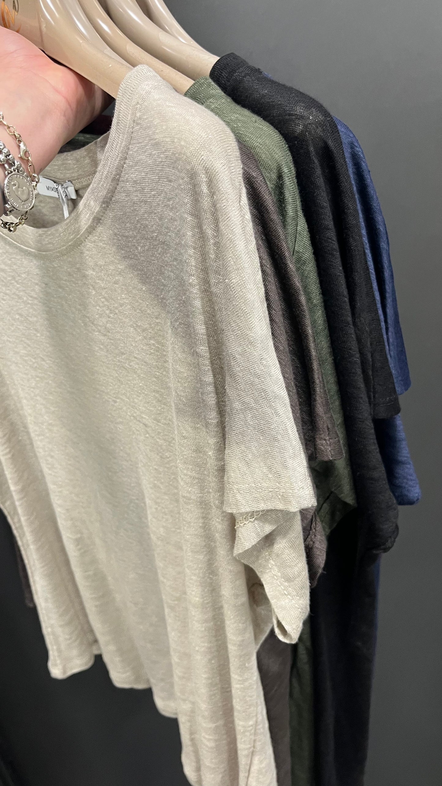 T-shirt in Lino in Diversi Colori