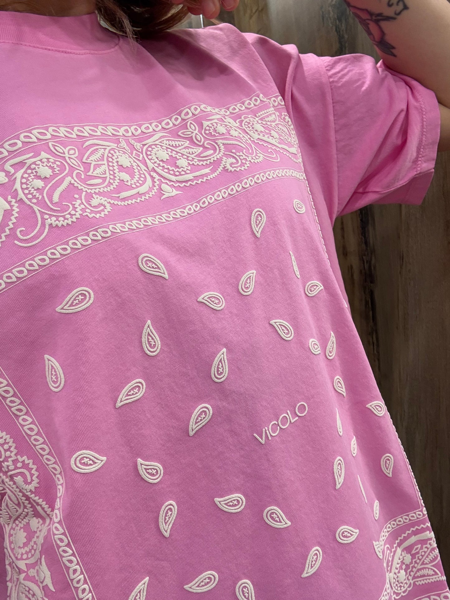 T-shirt Vicolo Stampa Bandana Oversize