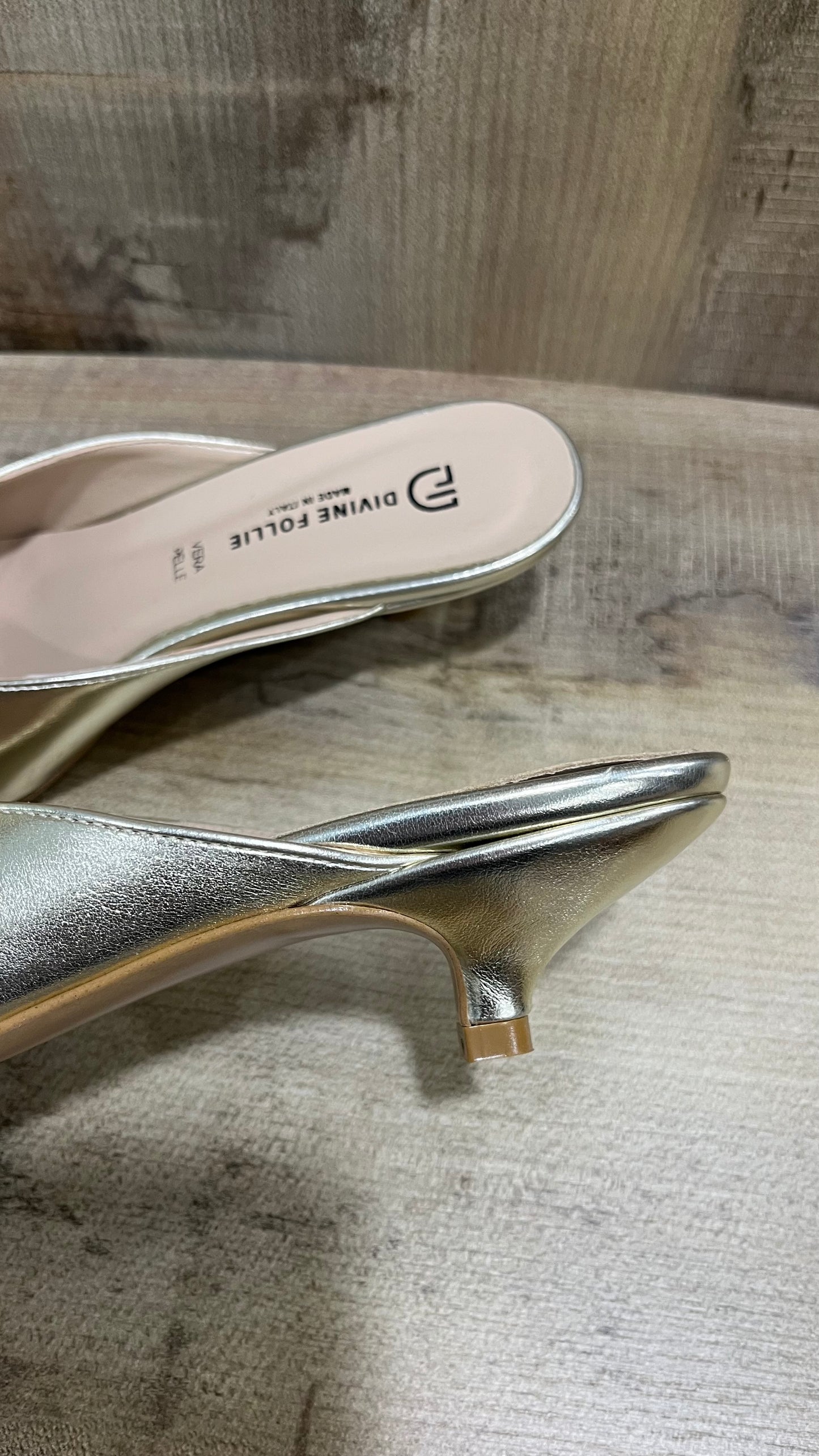 Mules Oro in Pelle