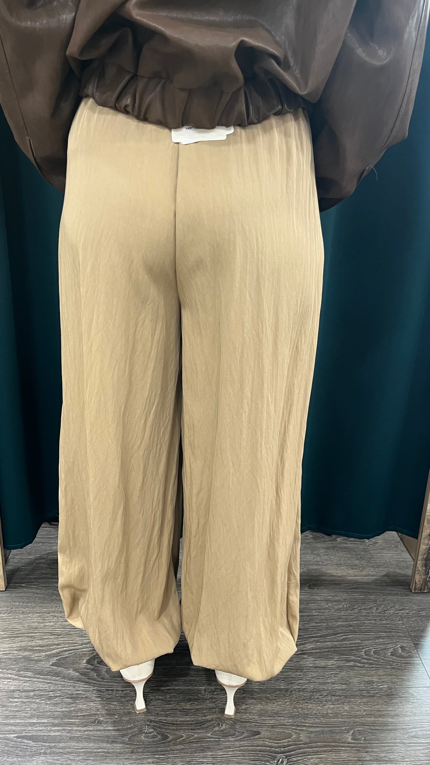 Pantalone Vicolo con Elastico sul Fondo