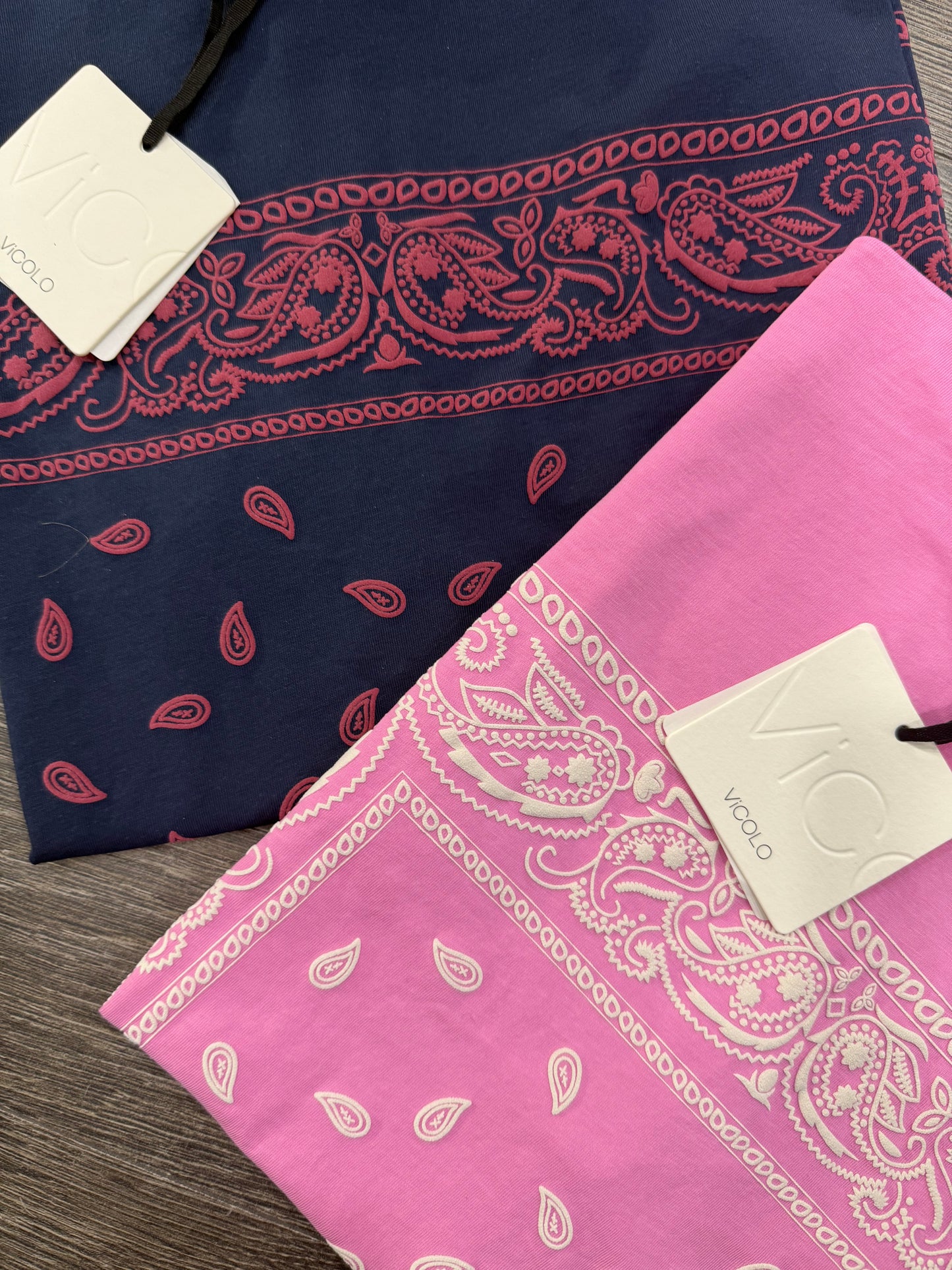 T-shirt Vicolo Stampa Bandana Oversize