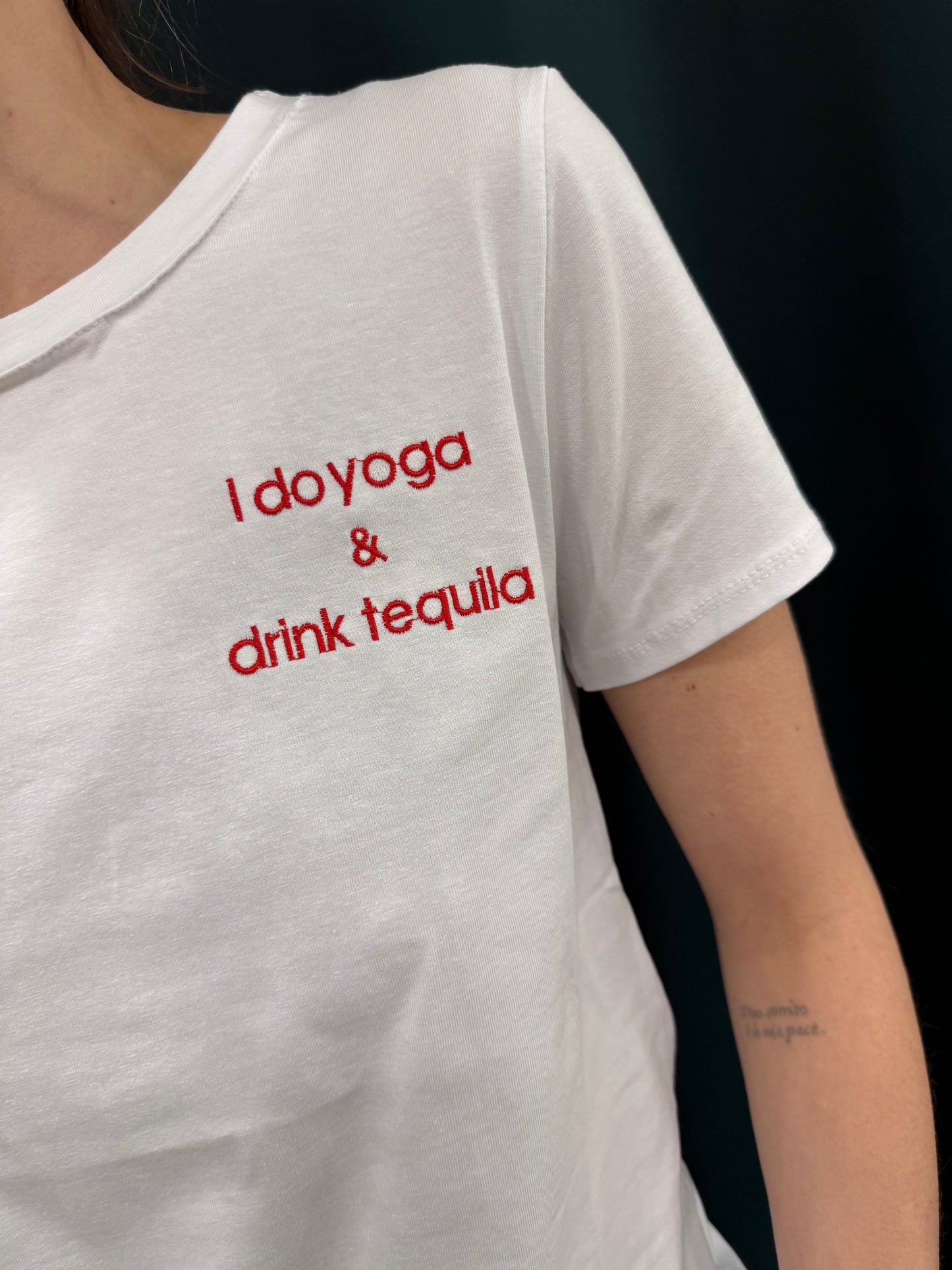 T-shirt “ I do yoga & drink tequila”