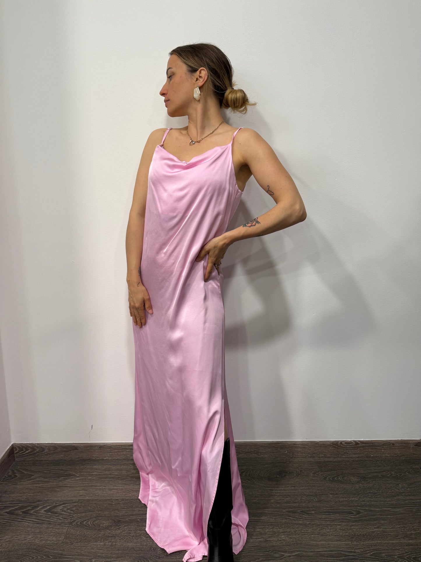 Abito in Viscosa Rosa Kontatto