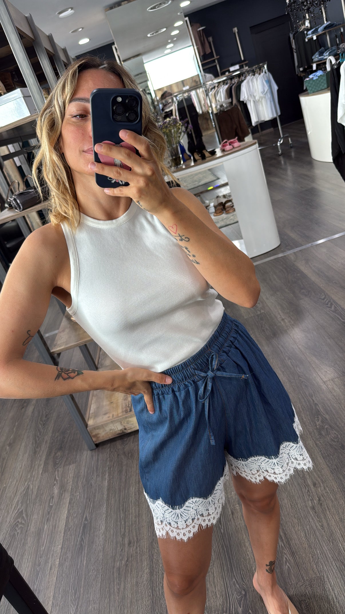 Shorts Vicolo Denim e pizzo