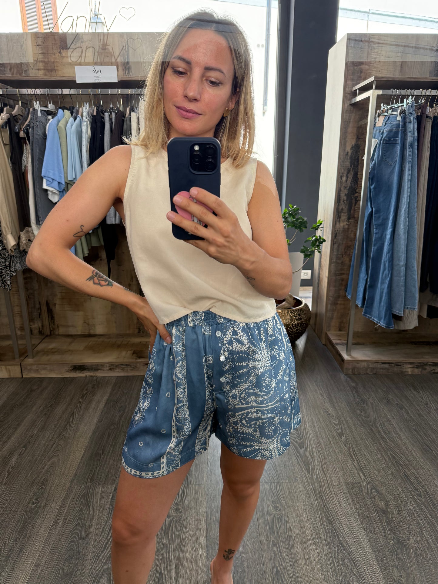 Shorts Vicolo Fantasia