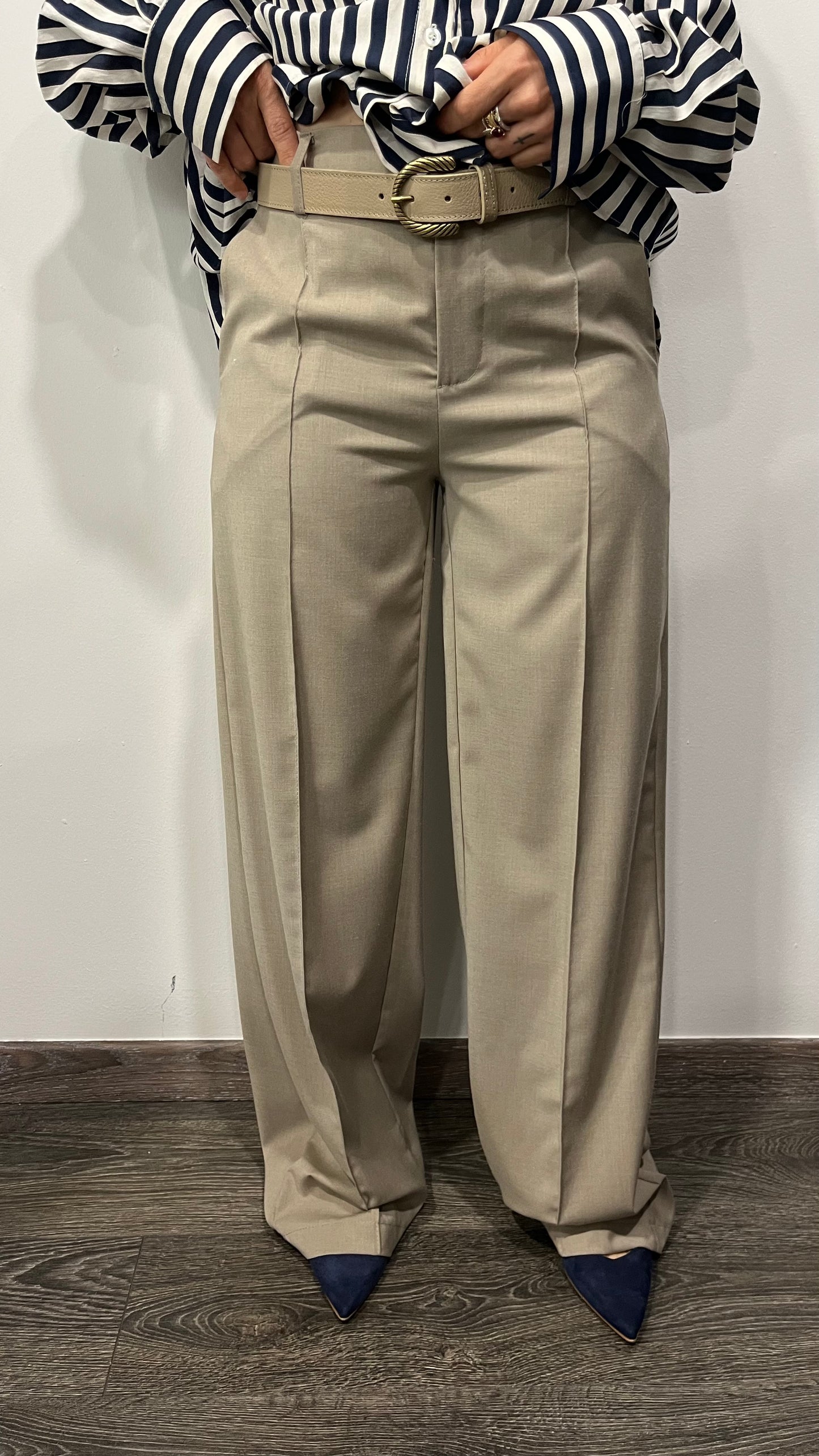 Pantaloni Lumina Vita Alta