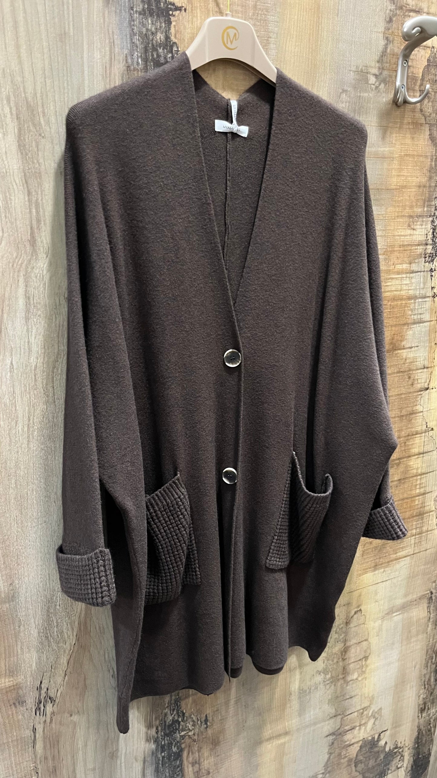 Cardigan Kimono Over con Tasche e Bottoni