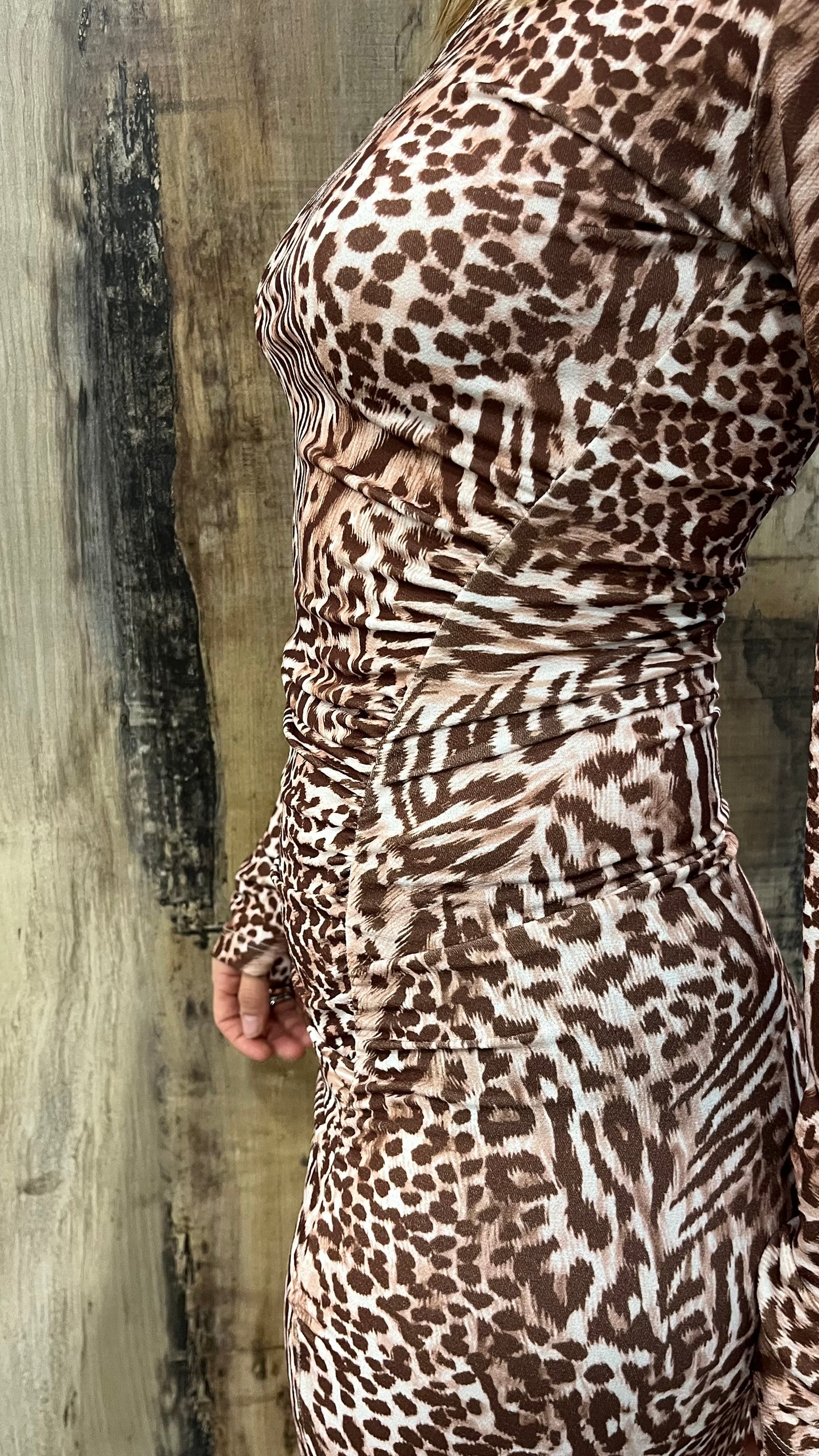 Abito Elasticizzato Animalier Lumina