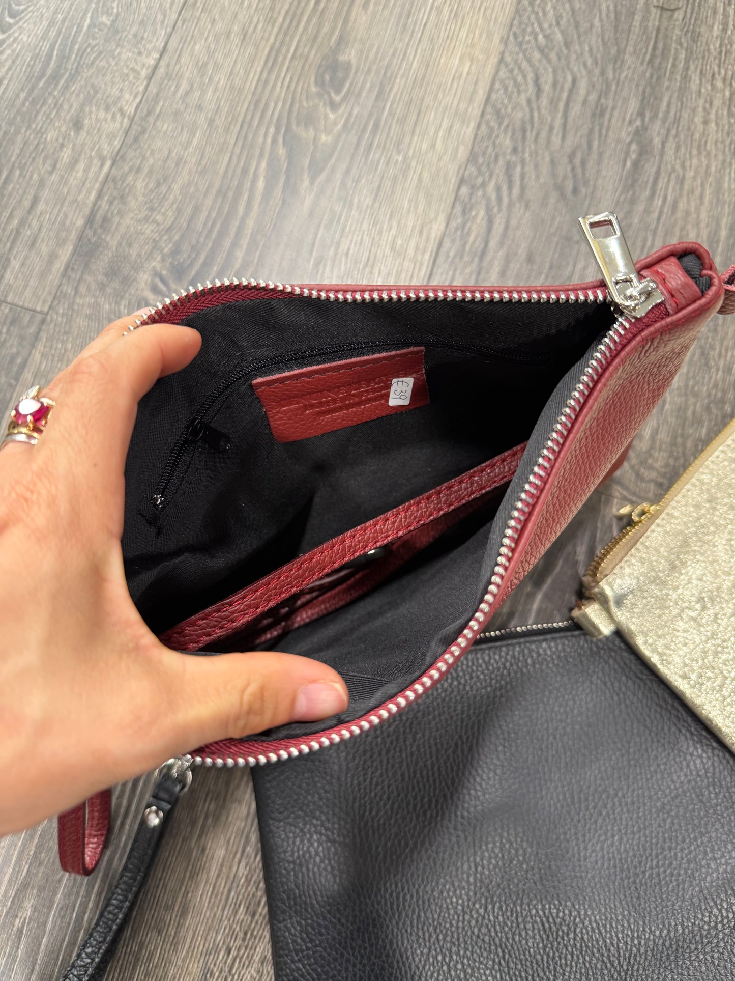 Pochette in pelle Busta