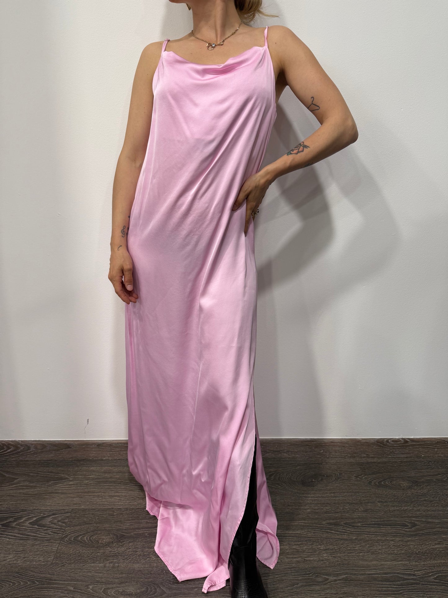 Abito in Viscosa Rosa Kontatto