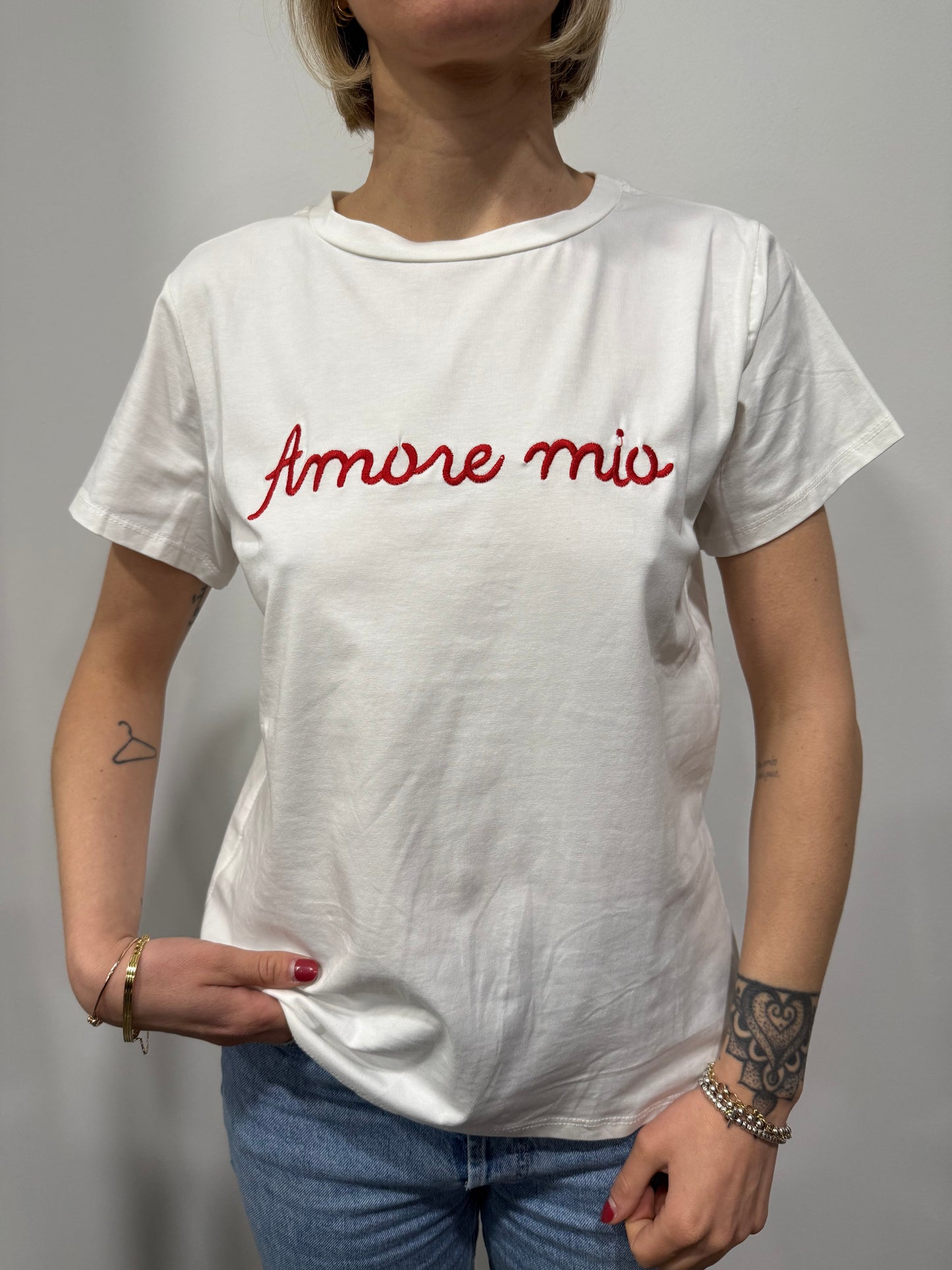 T-shirt Cotone con Ricamo “amore mio”