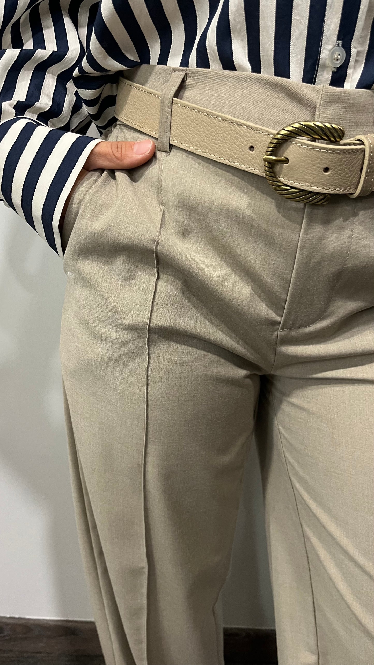 Pantaloni Lumina Vita Alta