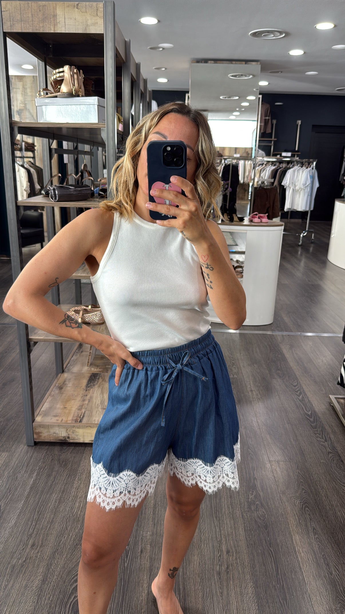 Shorts Vicolo Denim e pizzo