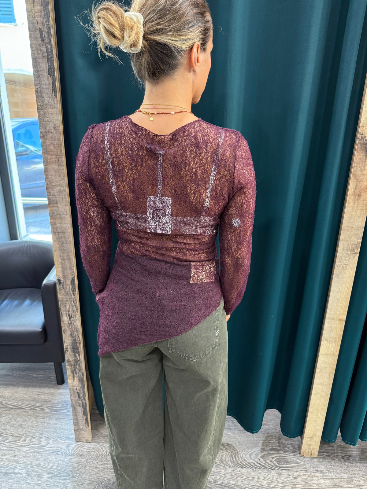 Maglia Pizzo Asimmetrica