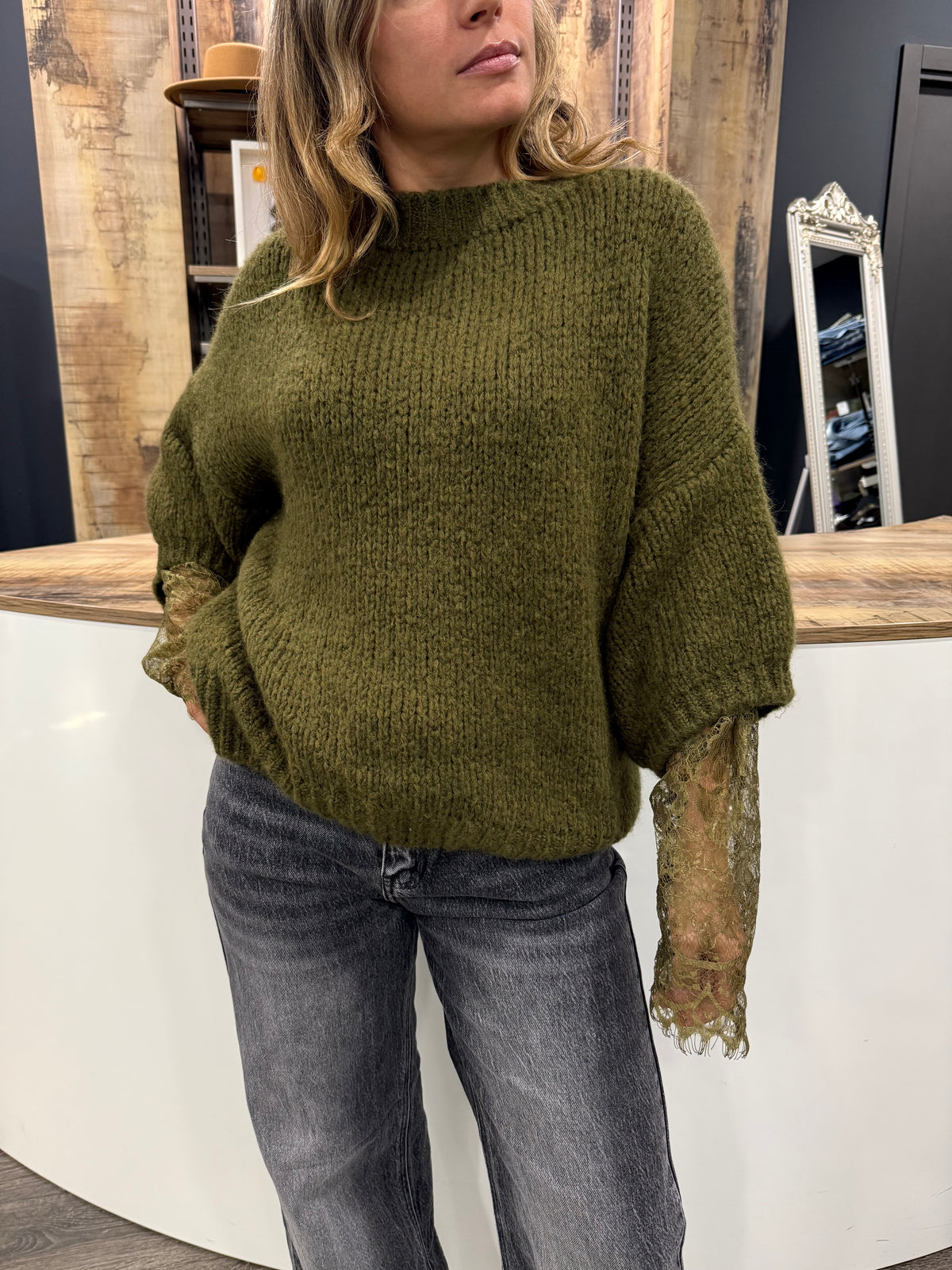Maglione con Maniche in Pizzo Verde Oliva