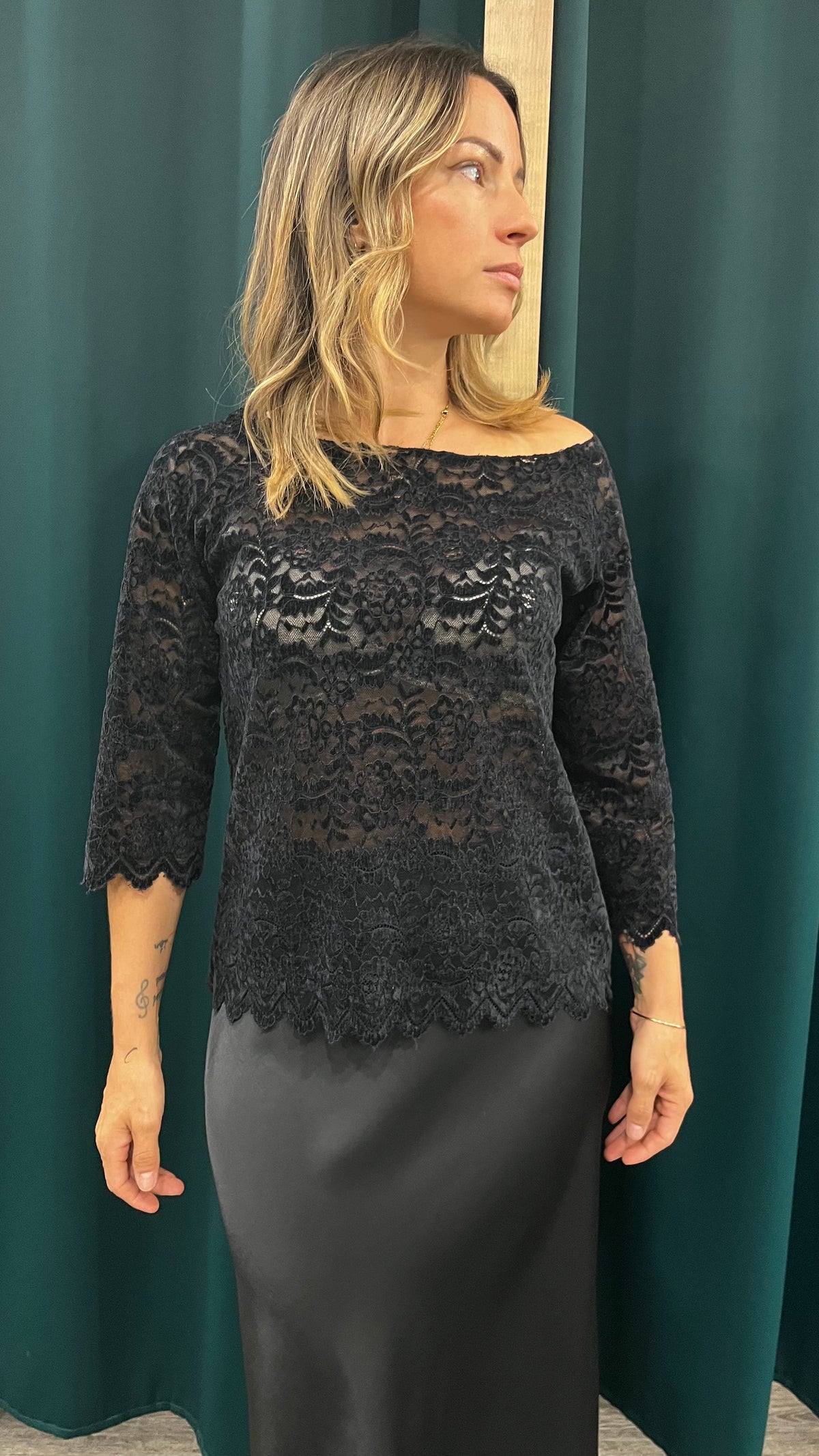 Maglia in Pizzo e Velluto