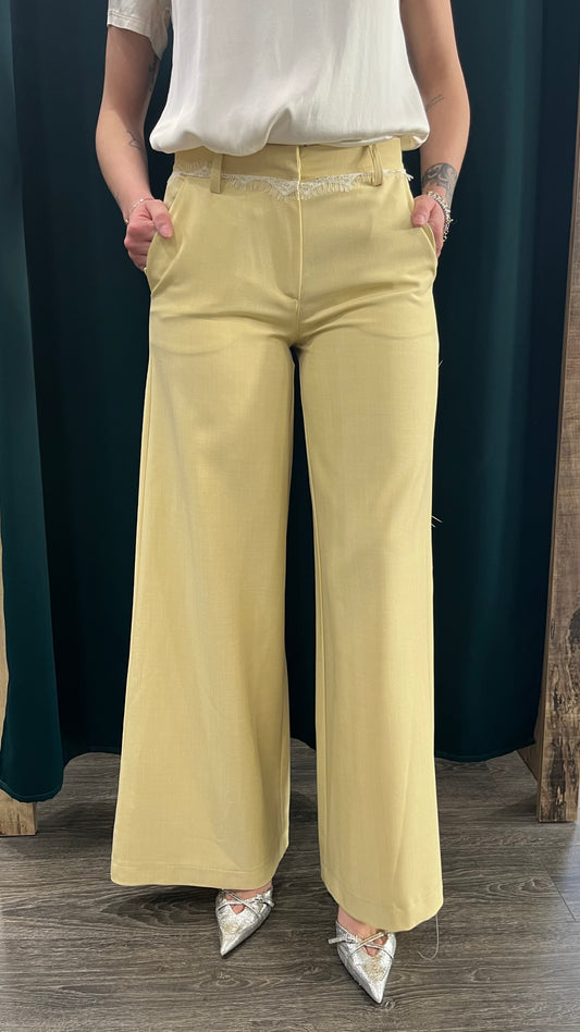 Pantaloni Vicolo Giallo tenue
