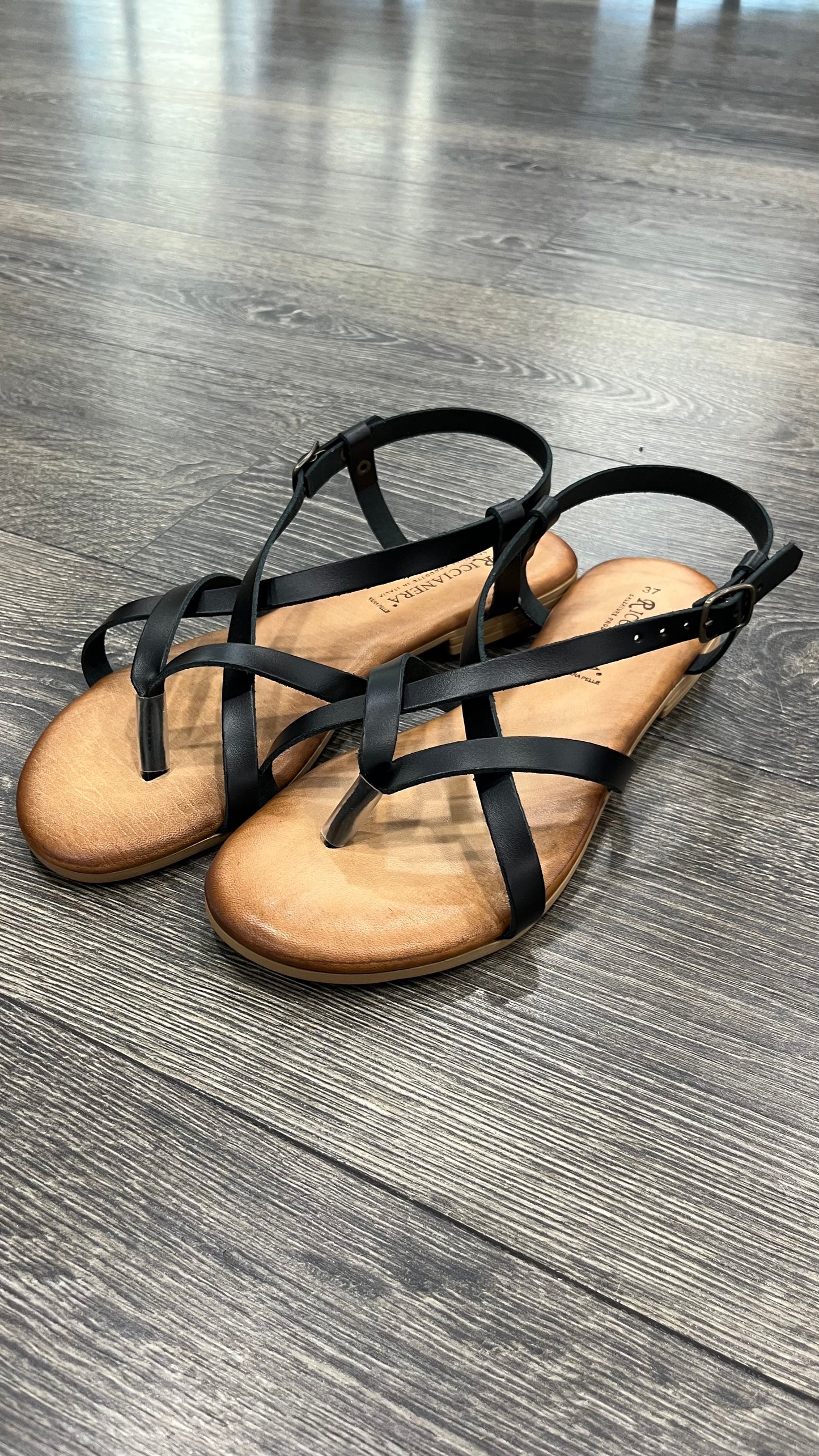 Sandalo in Pelle Nero