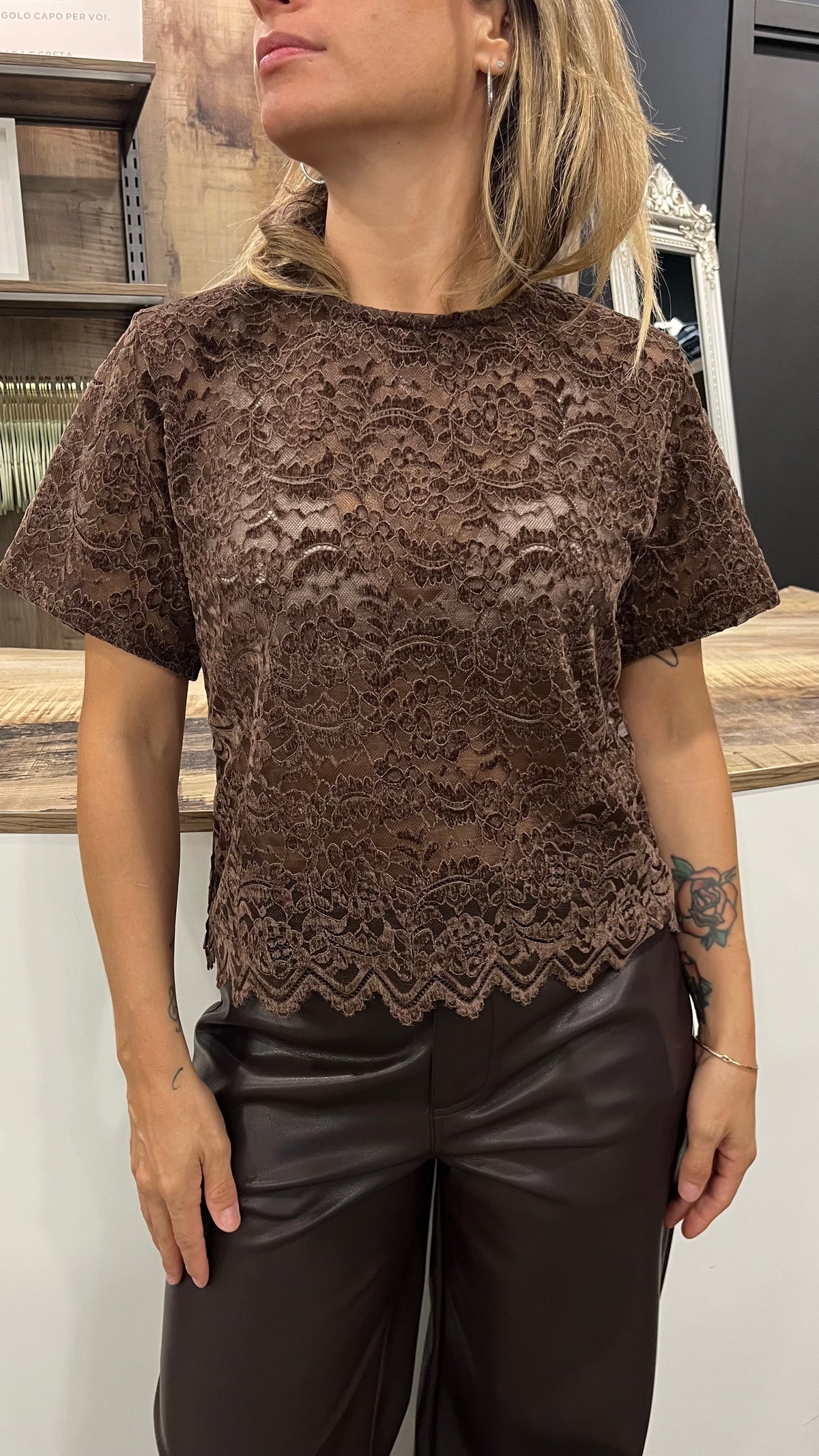 Maglia Manica Corta in Pizzo Moro