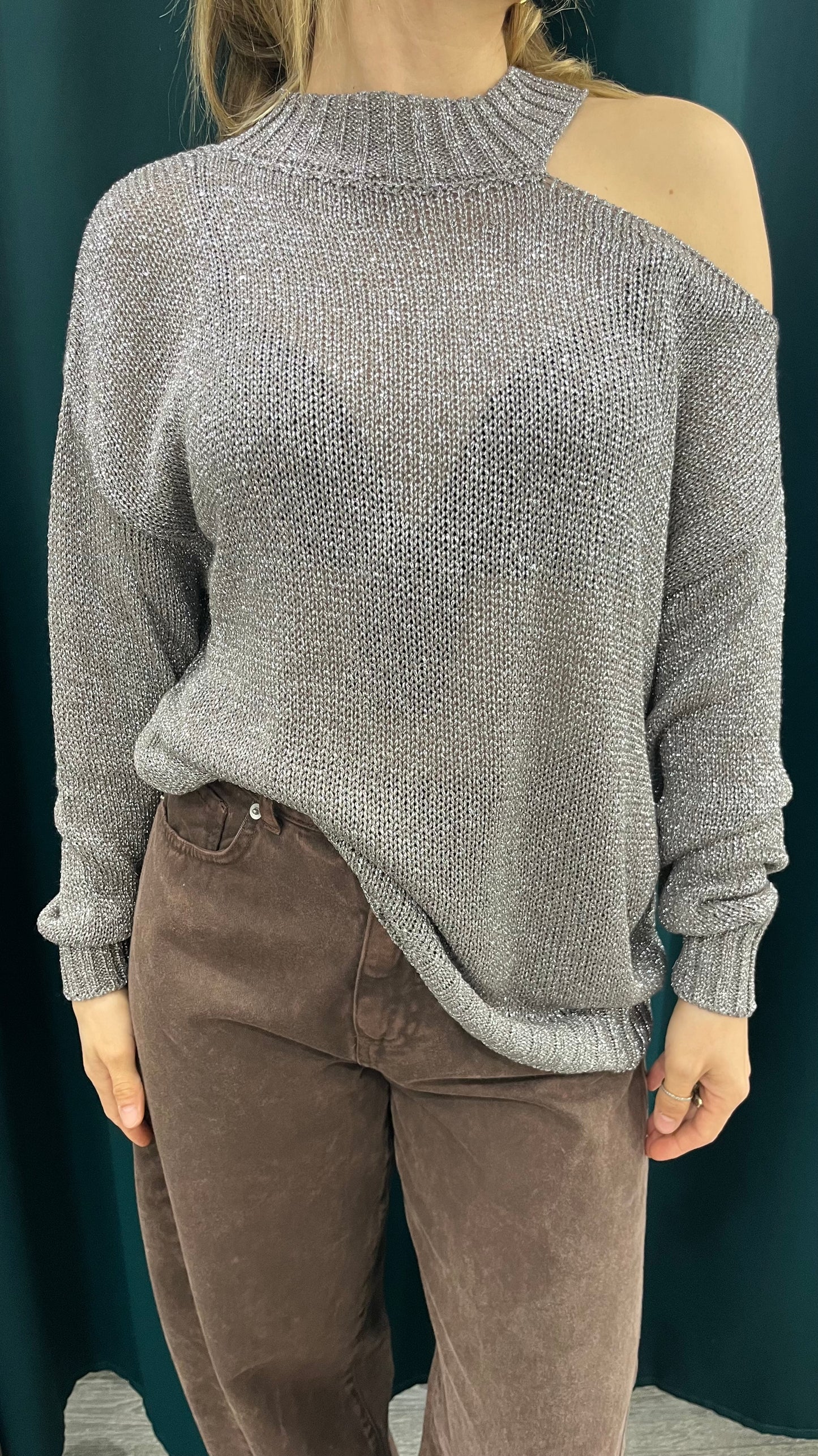 Maglione Cut Out Spalla Lurex