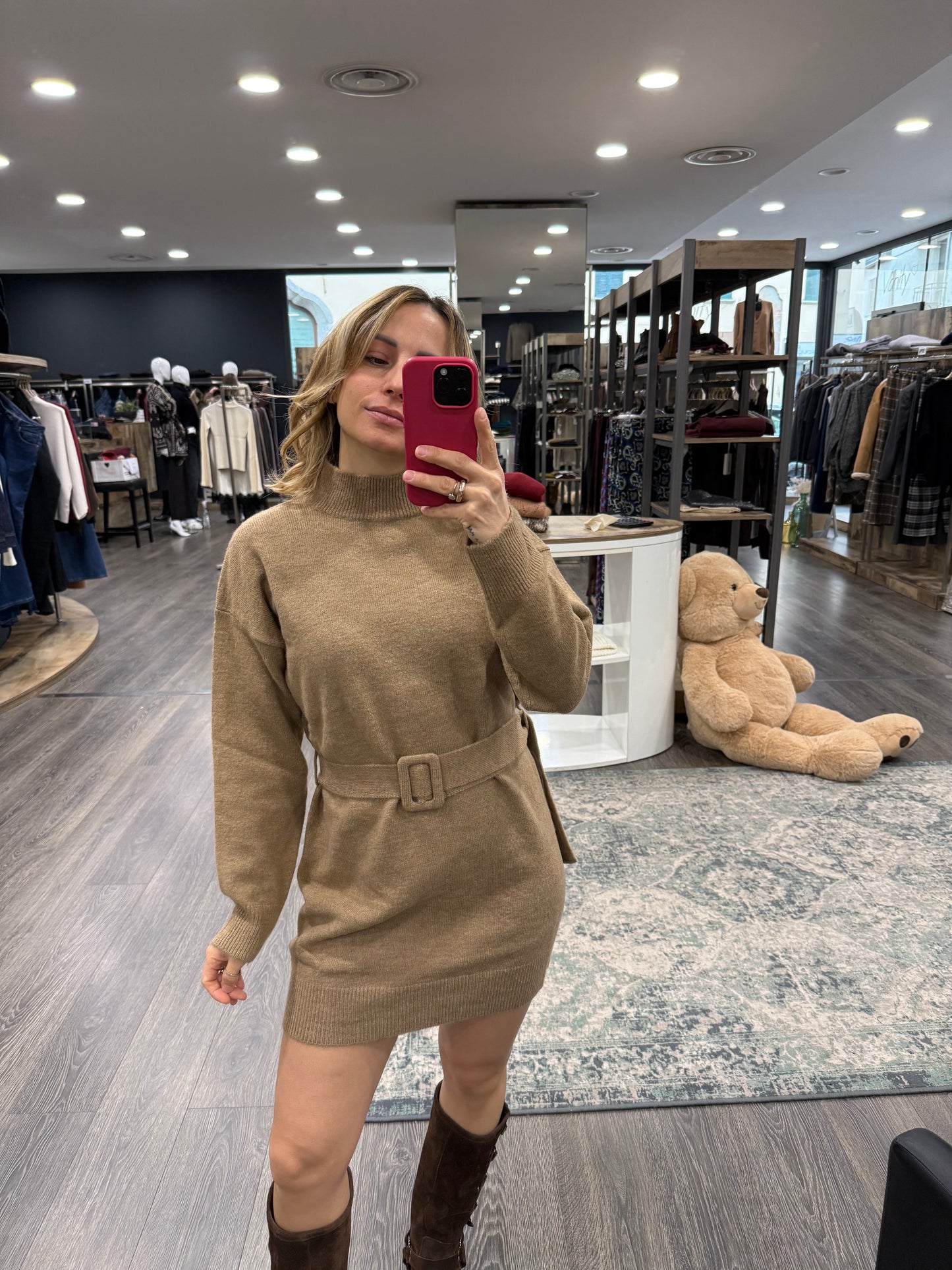 Abito Kontatto in maglia con Cintura