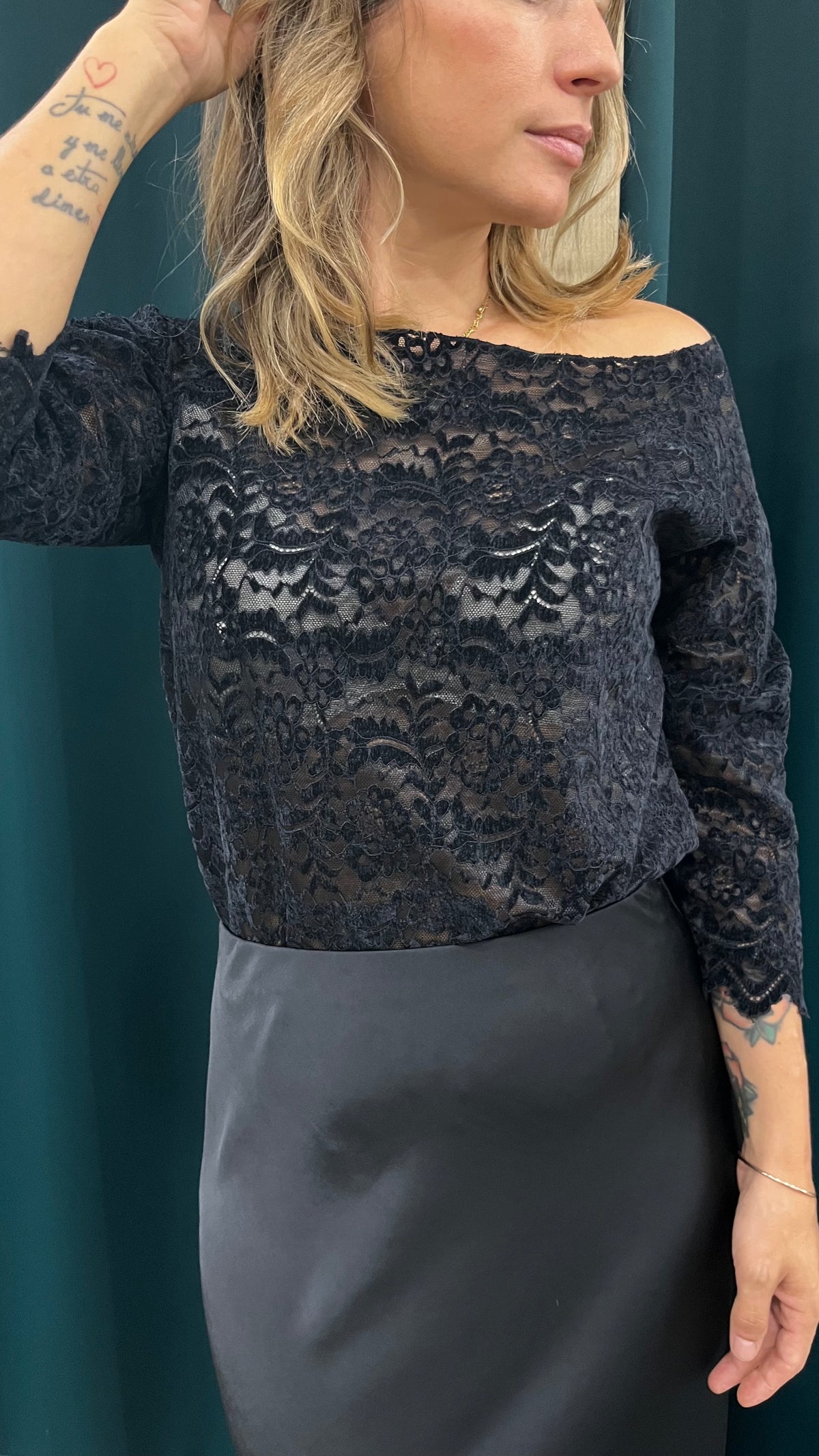 Maglia in Pizzo e Velluto