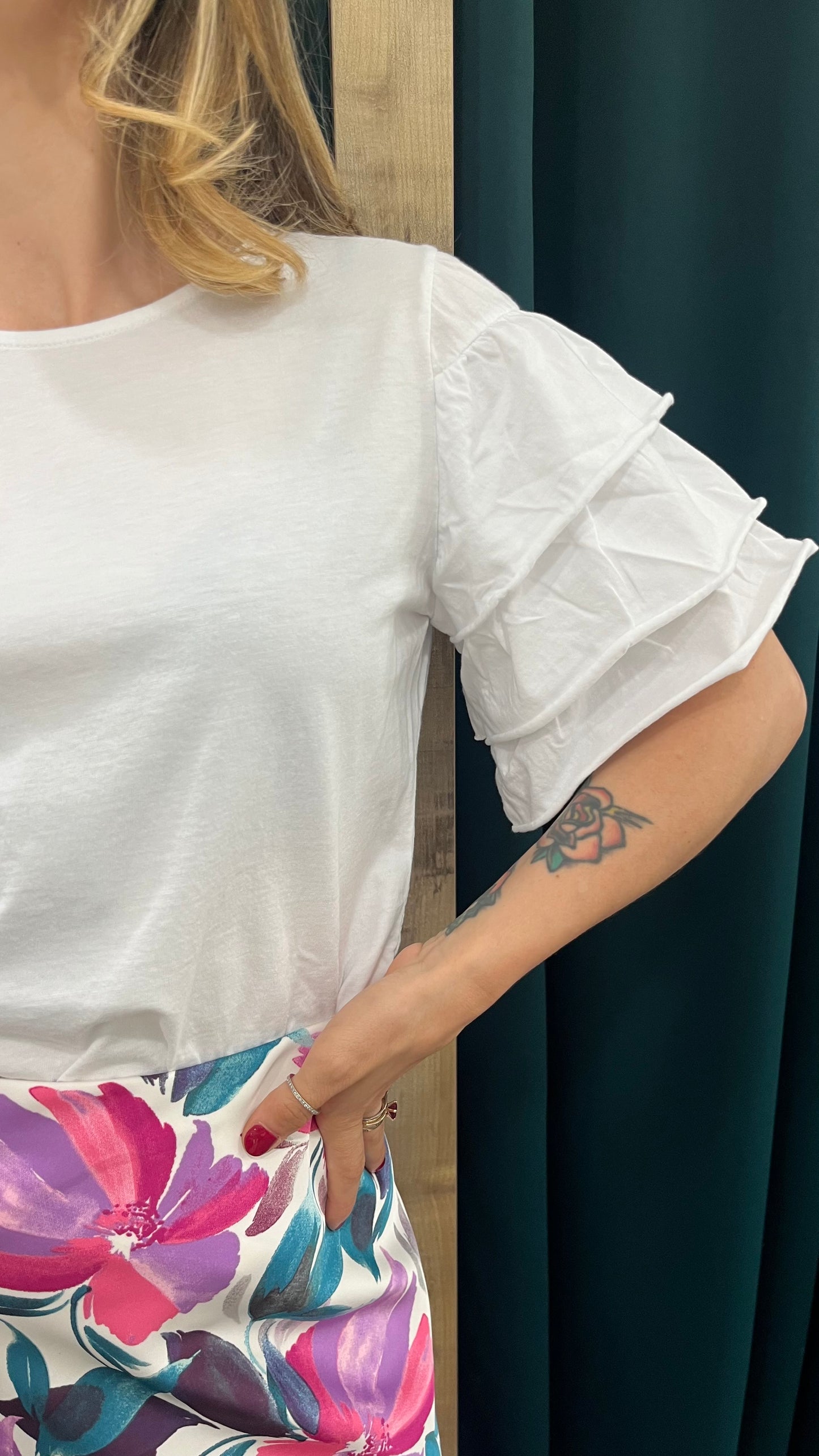 T-shirt Kontatto Manica Balze