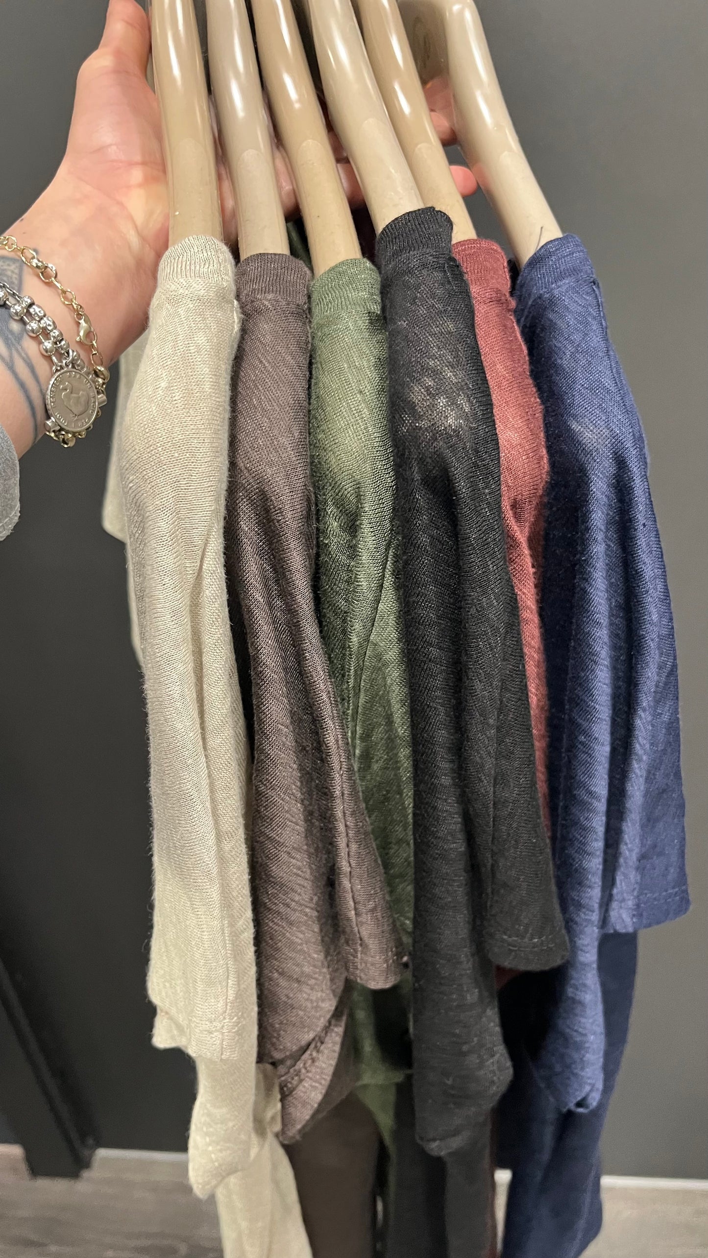 T-shirt in Lino in Diversi Colori