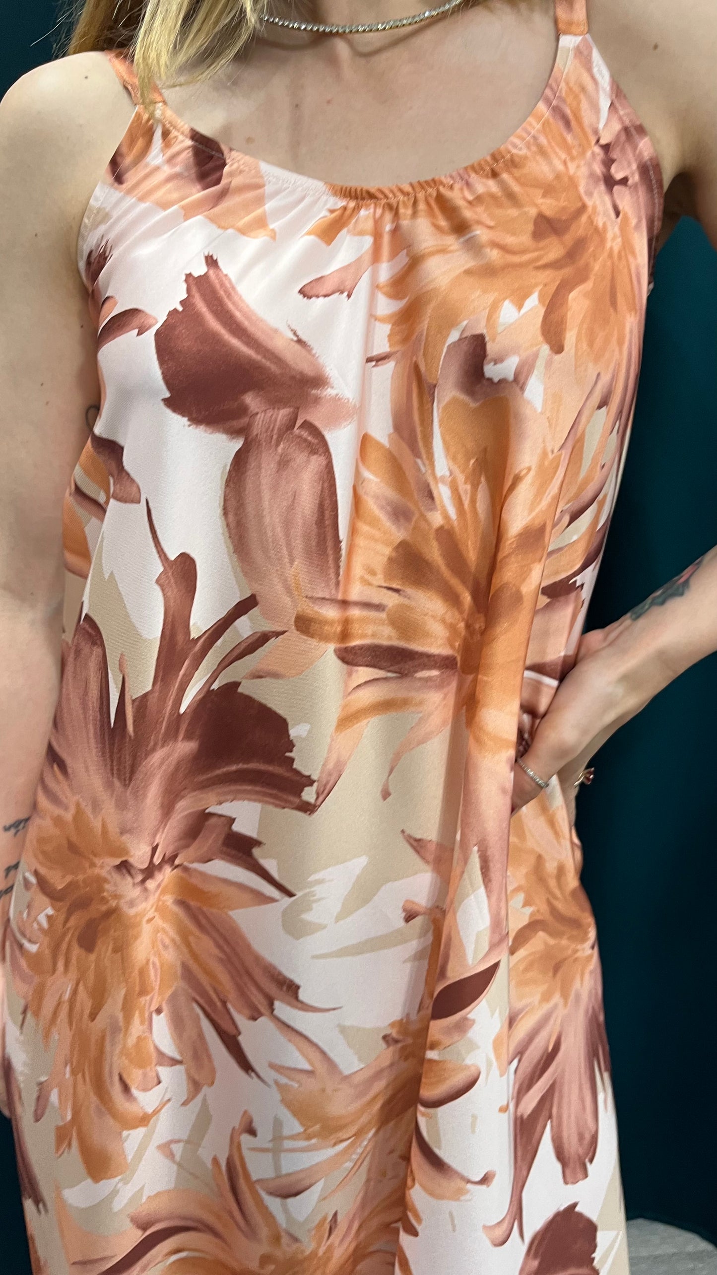 Abito Lila Fiori Schiena nuda