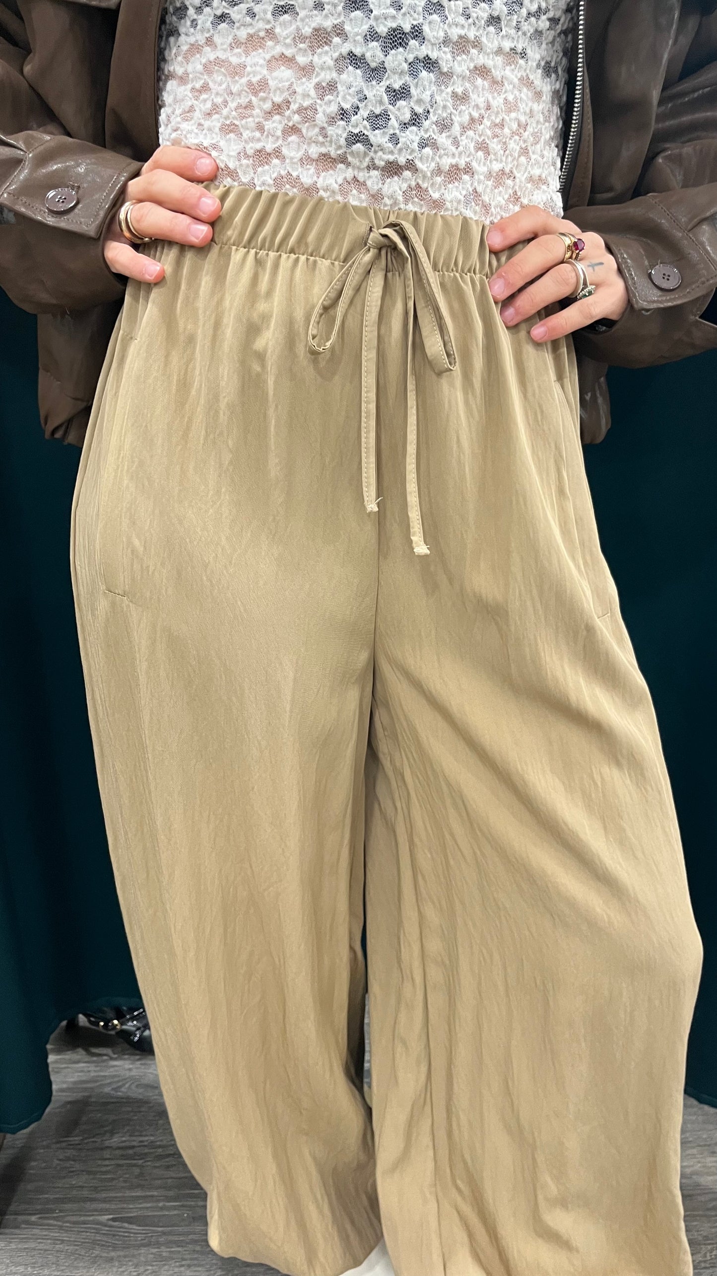 Pantalone Vicolo con Elastico sul Fondo