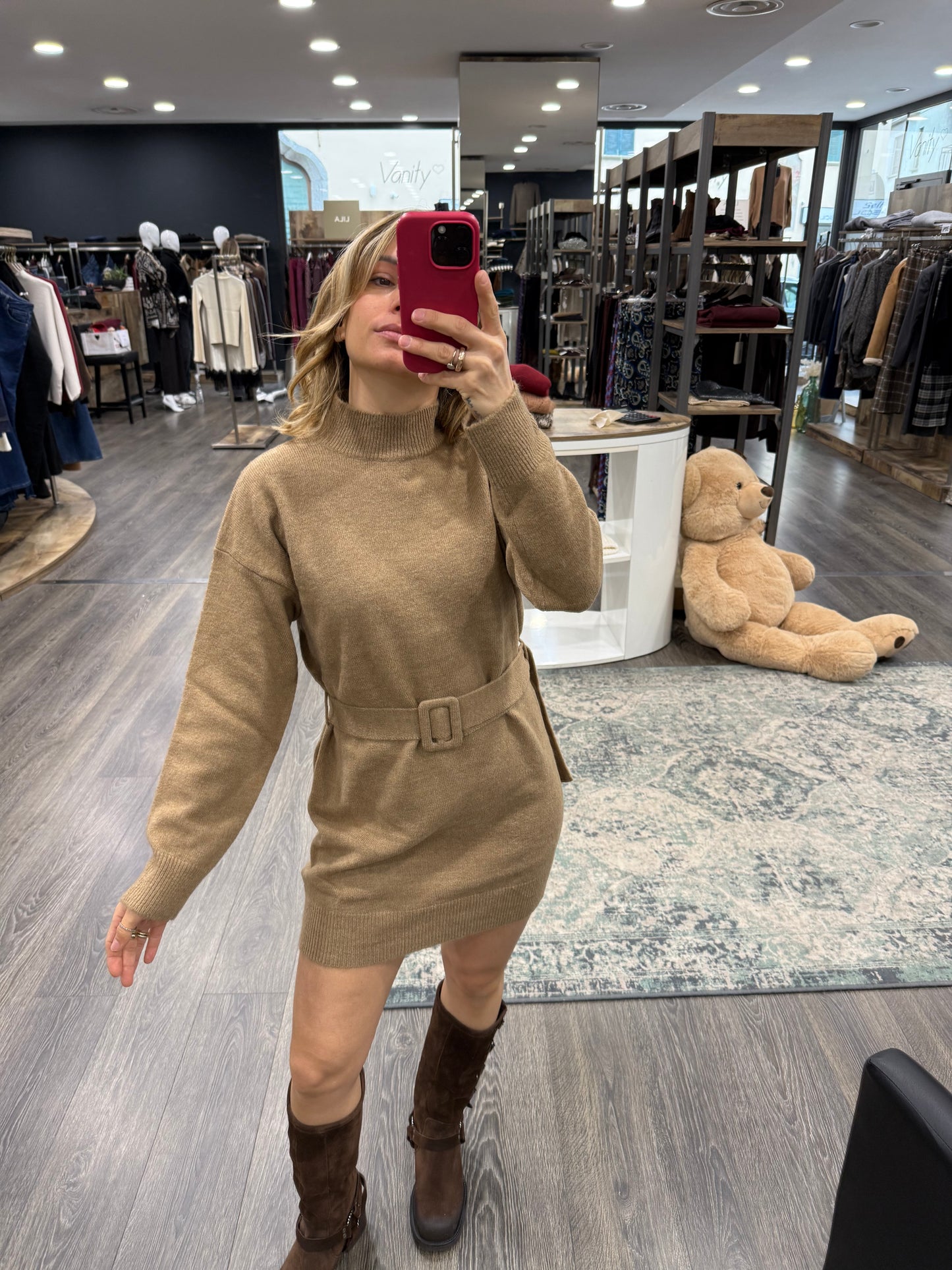 Abito Kontatto in maglia con Cintura