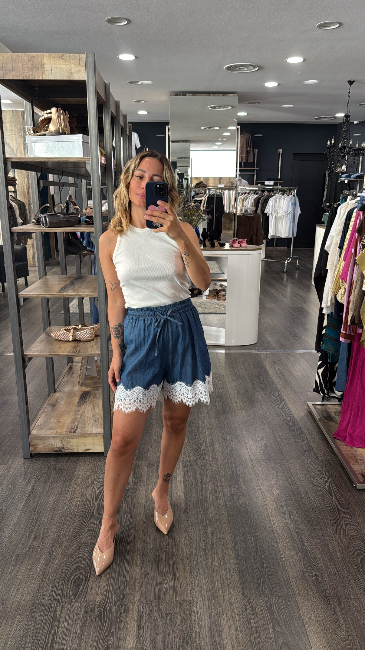 Shorts Vicolo Denim e pizzo