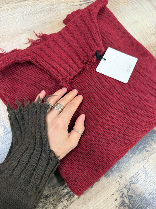 Dolcevita Vicolo Con Strappi