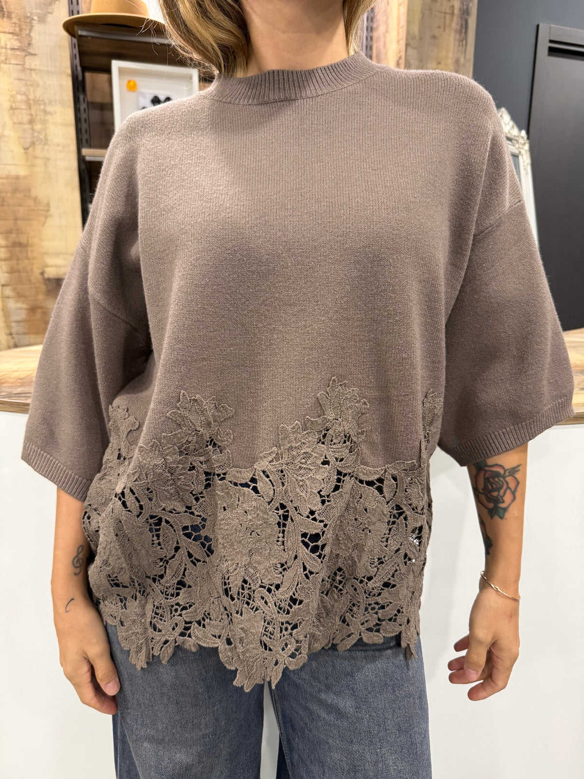 Maglione Dettagli Pizzo