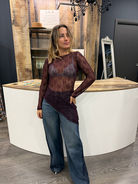 Maglia in pizzo Taglio diagonale