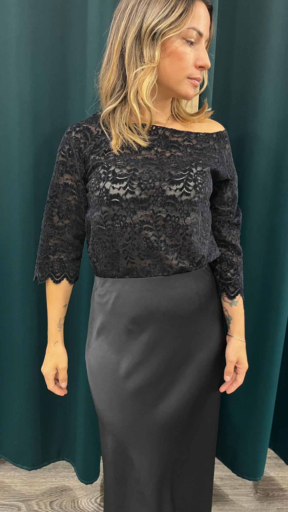 Maglia in Pizzo e Velluto