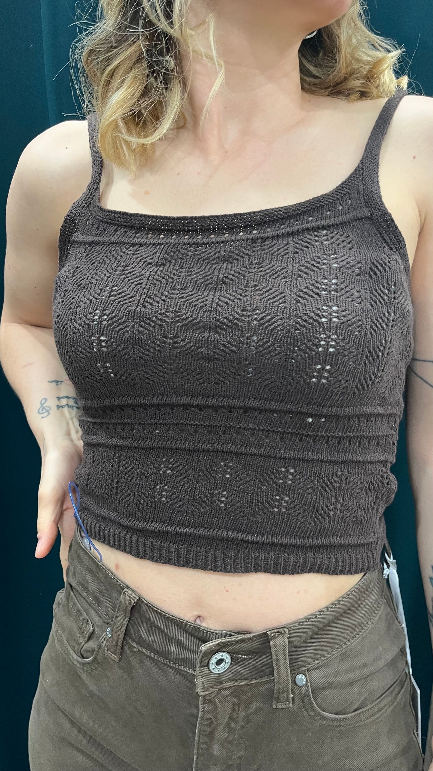 Top Traforato Moro Kontatto