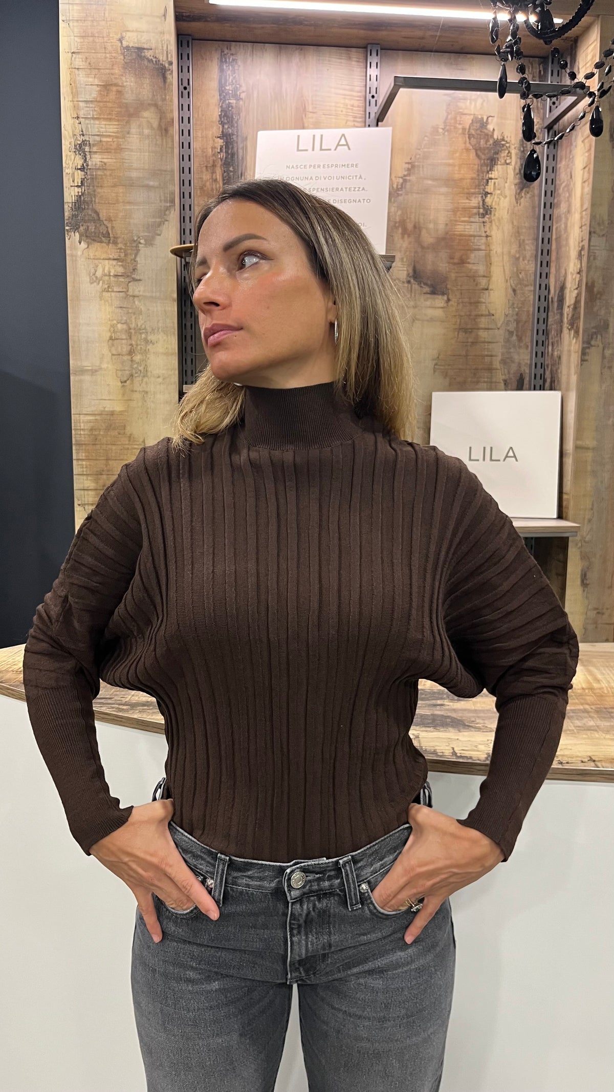 Maglia Lupetto Costine e manica Pipistrello