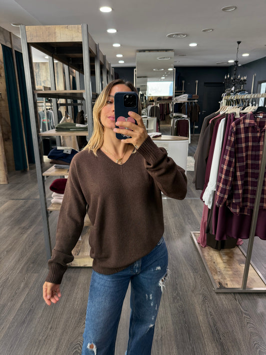 Maglione a V Kontatto Marrone